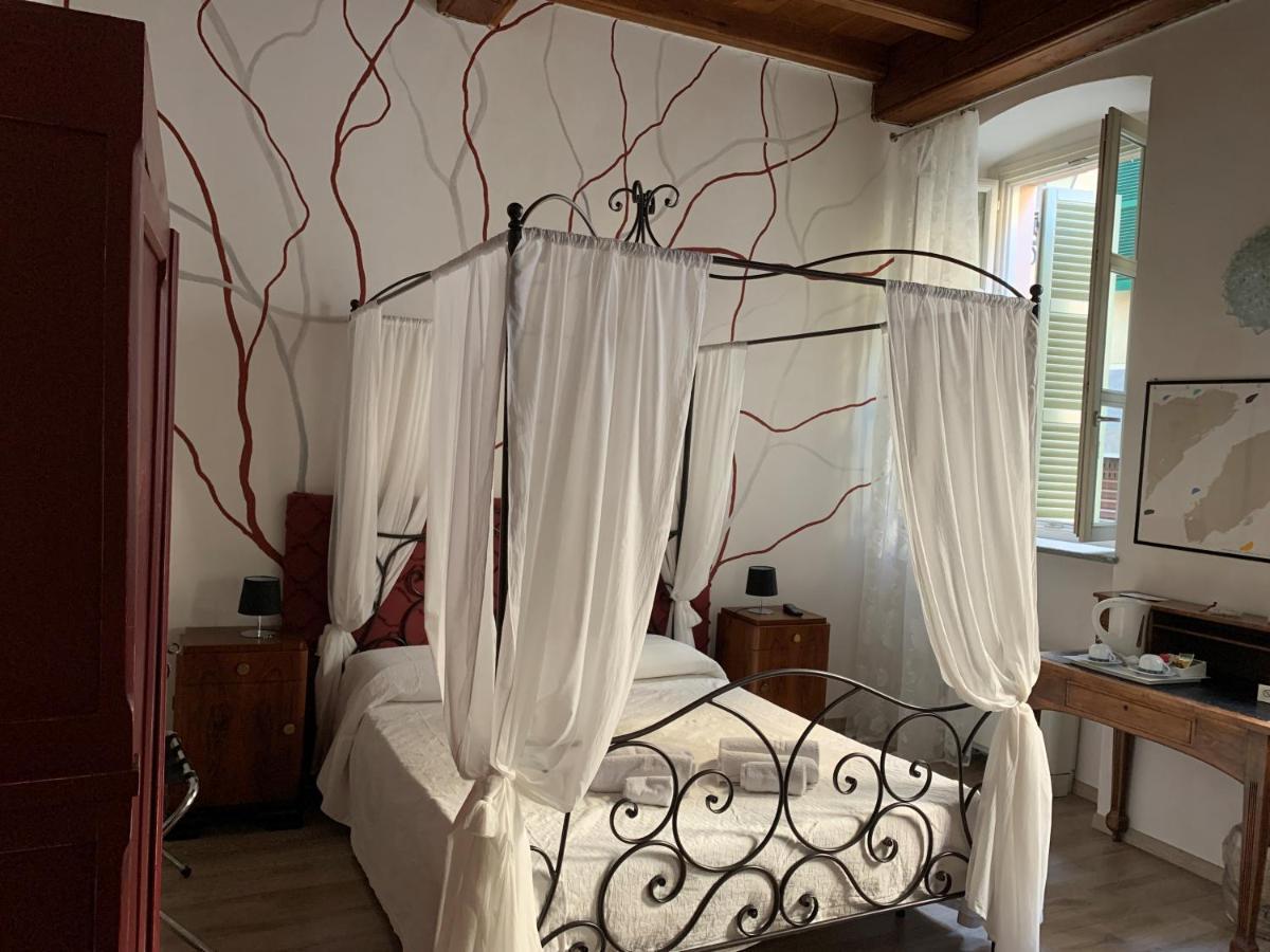 Bed and Breakfast Domus Aurea Saluzzo Exterior foto