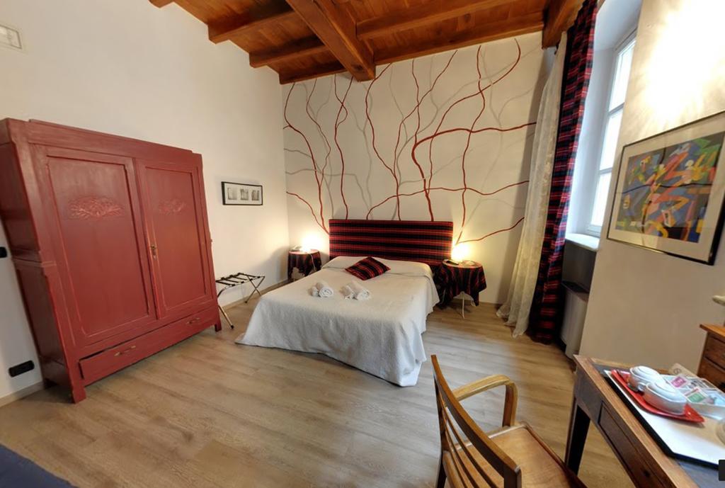 Bed and Breakfast Domus Aurea Saluzzo Exterior foto