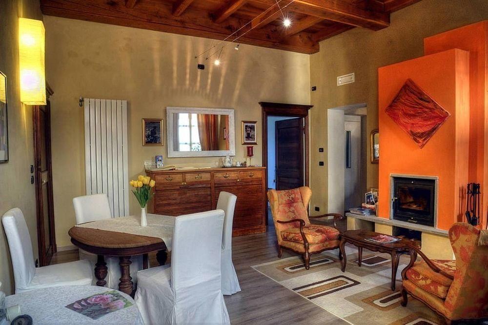 Bed and Breakfast Domus Aurea Saluzzo Exterior foto