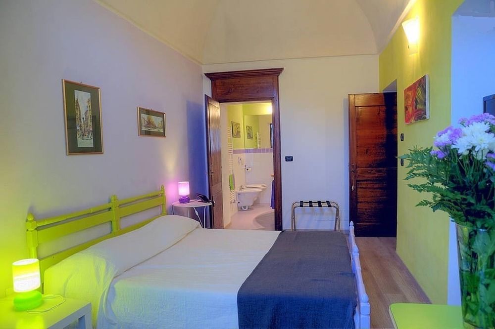 Bed and Breakfast Domus Aurea Saluzzo Exterior foto