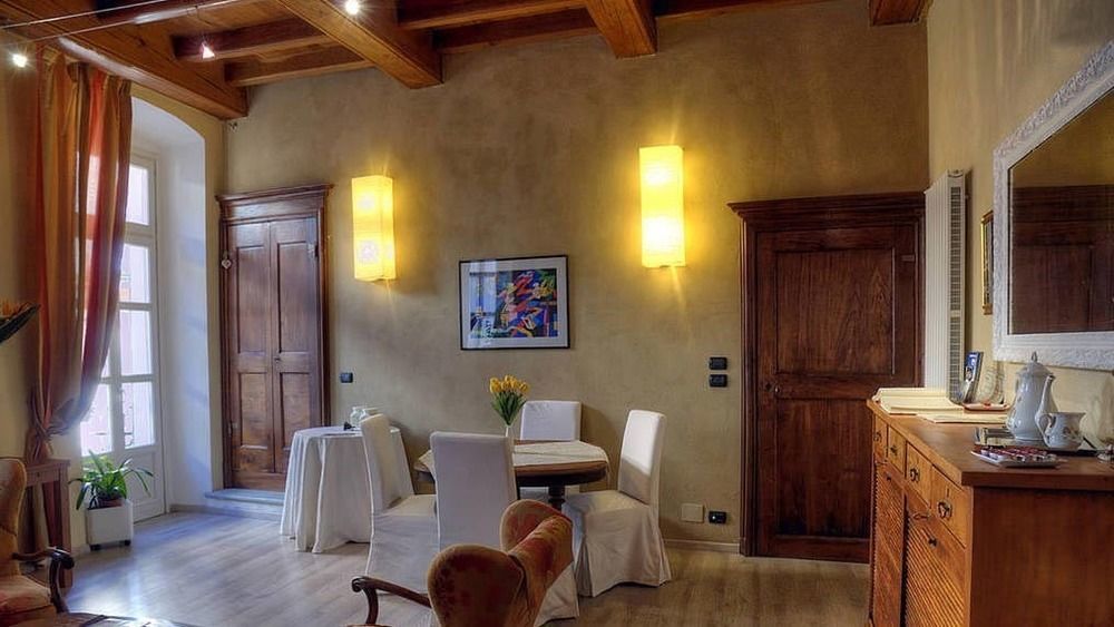 Bed and Breakfast Domus Aurea Saluzzo Exterior foto